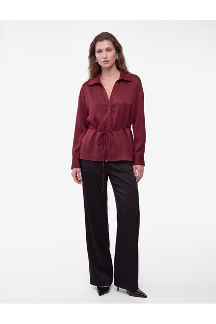Regular Fit Notched Collar Long Sleeve Tie-Up Satin Shirt