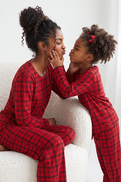 Red Plaid Patterned Thermal Fabric Ultra Soft Knitted Pajama Set