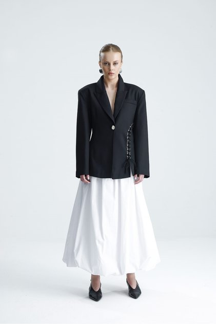 Nuit Belden Fitted Black Jacket with Bird's Eye Detail