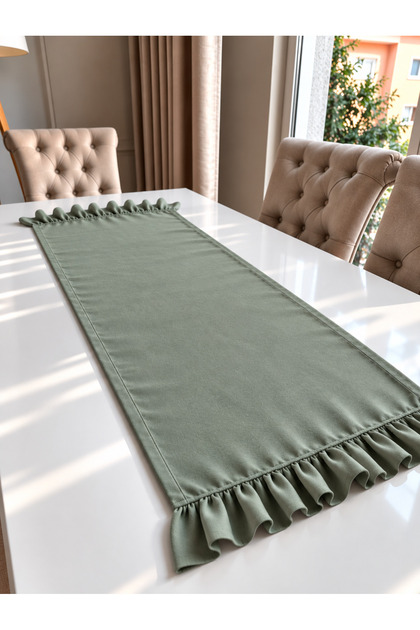 İnci Vintage Velvet Textured Seamless Green Ruffle Runner