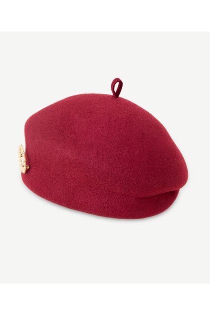 Brooch Detailed Wool Hat