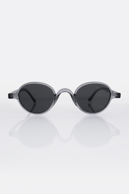 Oval Cut Gray Transparent Framed Men's Sunglasses