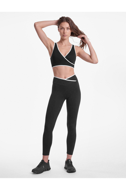 Slim Fit Padded V-Neck Sleeveless Sports Bra