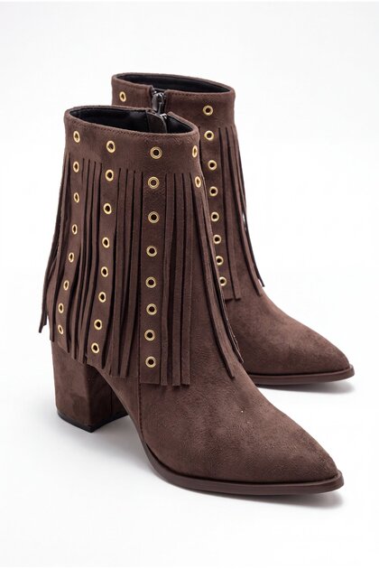 Women's thick-soled, striped, pointed-toe, studded, tasseled brown western-style boots, nada.