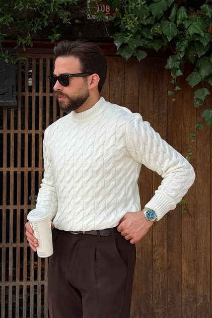 Nago Braided High Crew Neck Regular-Fit Men’s Knit Sweater