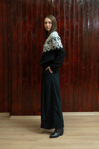 Pleated Black Velvet Pants