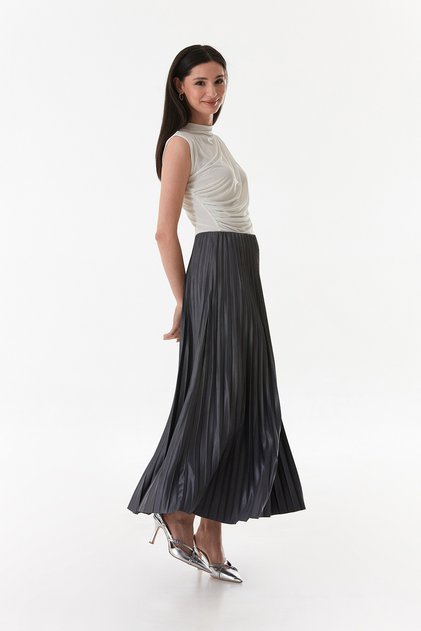 Pleated Skirt with Elastic Waist