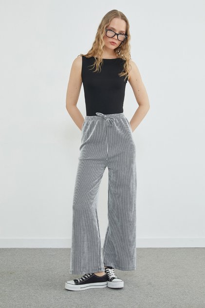 Striped Wide Leg Trousers with Elastic Waist