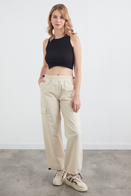 Parachute Pants with Cargo Pockets and Stoppered Waist and Legs