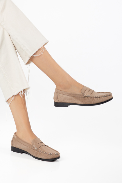 Women's Beige Suede Casual Laofer