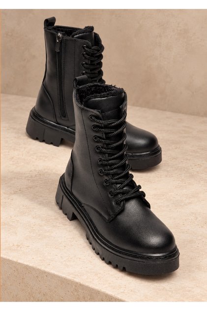 Jones Black Leather Lace-Up Heeled Boots