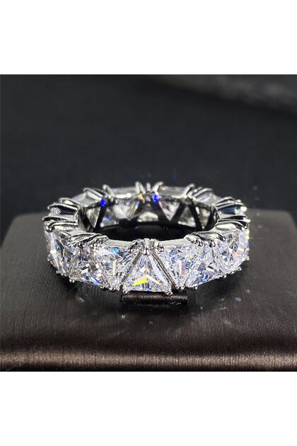 7 F890 Huitan Luxury Wedding Band Promise Rings for Women Unique Triangle Cubic Zirconia Design Top