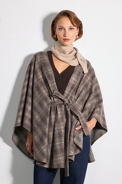 Knitted Plaid Cape with Tie Detail - Brown