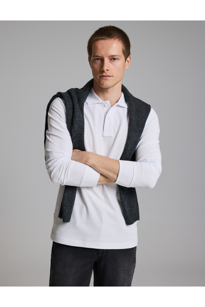 White Slim Fit 100% Cotton Wrinkle-Resistant Polo Neck Basic Sweatshirt 50333998-Vr013