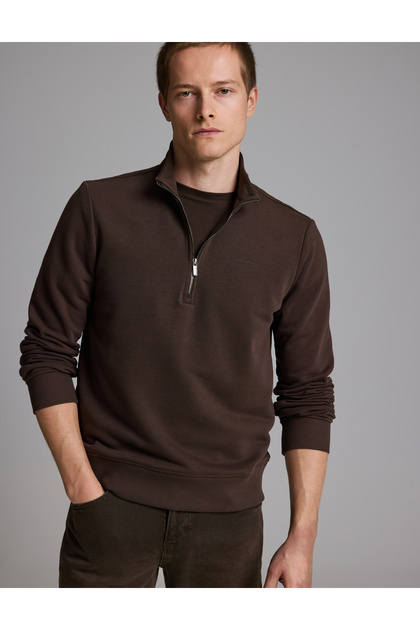 Dark Brown 3-Thread Regular Fit Zippered Stand-Up Collar Basic Sweatshirt 50334032-Vr084