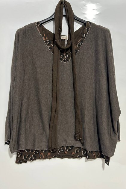 Women's Italian Leopard Print Flannel Cotton Knit Sleeveless Inner Long Sleeve Knit Blouse 2-Piece Set