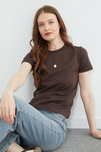 Metal-Accented Crew Neck T-Shirt