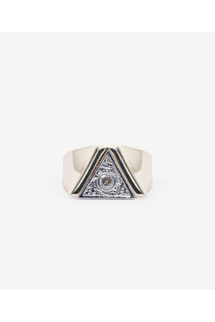 Glass Stone Detailed Ring