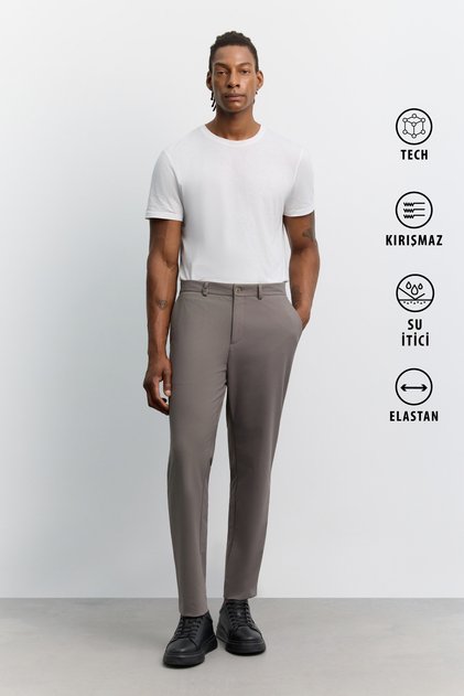 Erkek Vizon Klasik Bel Kırışmayan Teknik Kumaş Relaxed Fit Pantolon A62Y3209