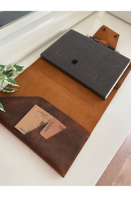 (Writing the Name) Handmade Genuine Leather Organizer Planner/Notebook Case - Includes Notebook & Pen as a Gift.