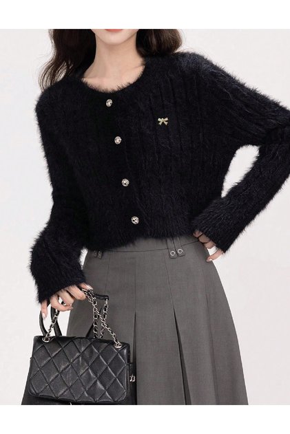 Cardigan, Negru