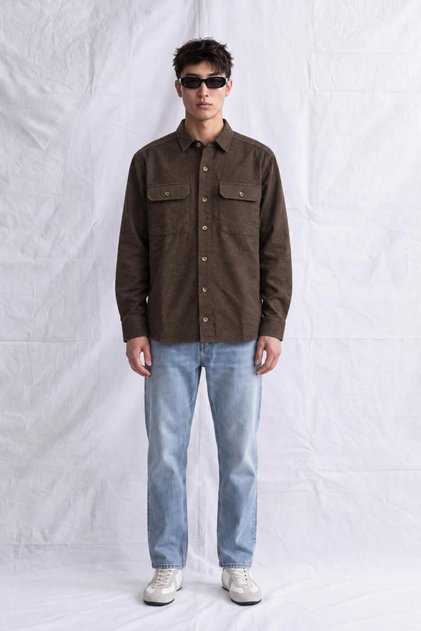 Men's Coffee Long-Sleeve Regular-Fit Shirt with Two Pockets