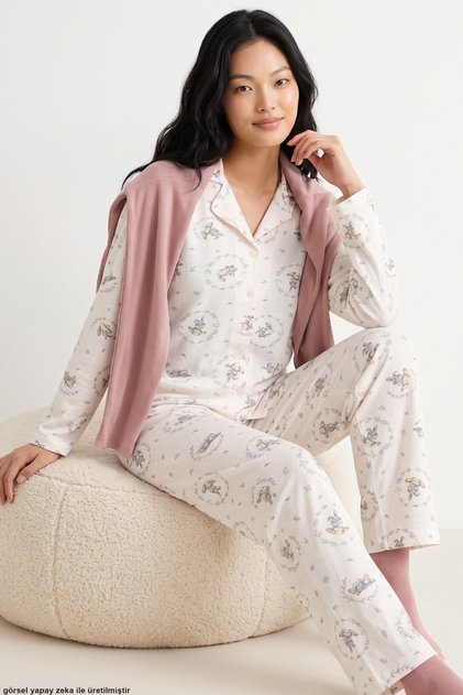 Soft-Textured Winter Knit Button-Down Pajama Set with Pink Rabbit Pattern 8088