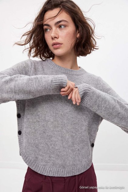 Gray Wide Fit Soft Textured Button Detailed Knitwear Sweater Twoaw26Kz00098