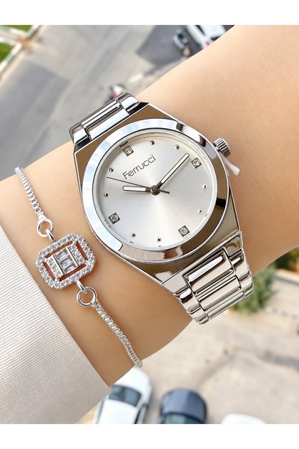 33mm Waterproof Steel Women's Wristwatch
