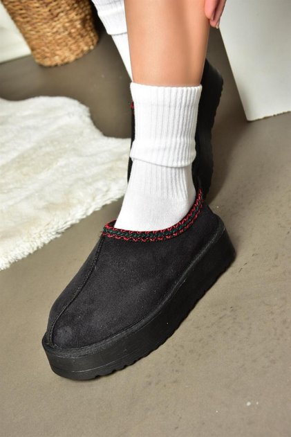 R612047302 Black Suede Thick Soled Women's Slippers with Hairy Inside