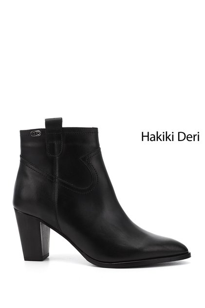 Women's Black Zippered Pointed Toe Genuine Leather Boots
