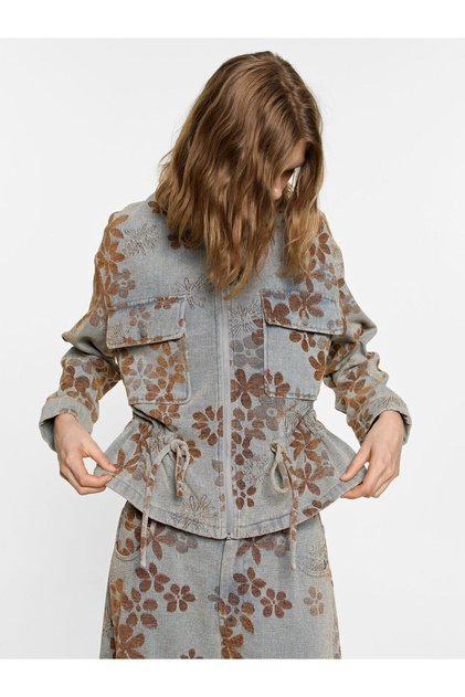 Kadın Çiçek Desenli Jakarlı Barrel Denim Ceket