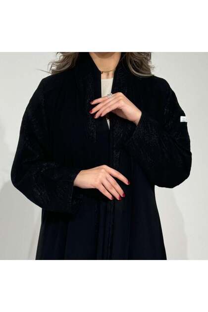 Royal Abaya with Shakira Sleeves.