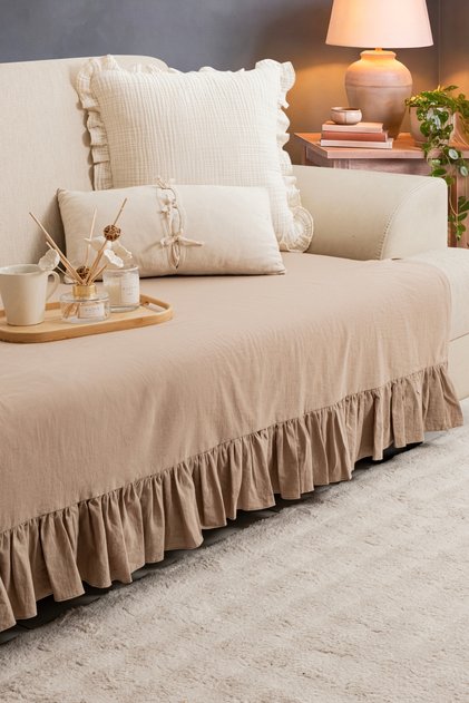 Leylani Ruffled Sofa Cover | Vintage Sofa, Divan, Daybed, and Armchair Cover - Bedspread | 95 x 210 cm | 100% Cotton