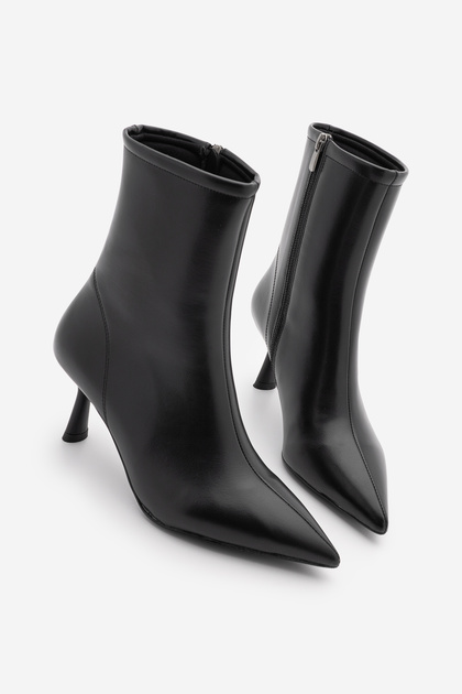 Women's Pointed Toe, Seam Detail, Calf-Height, Classic Stiletto Heel Boots, Tepon, Black, S