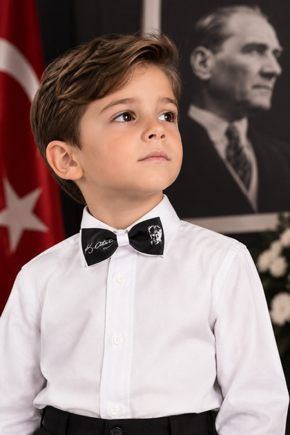 Erkek Siyah Atatürk Imzalı Ve Silüetli 29 Ekim / 23 Nisan / 10 Kasım Papyon