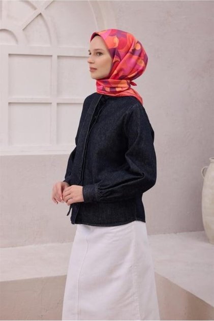 Pembe Geometrik Desen %100 Twill İpek Eşarp 4213 - 81