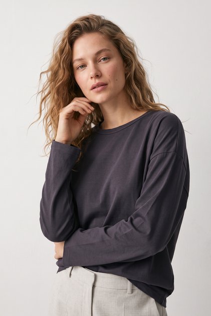 100% Cotton Suprem Oversized Women's Long-Sleeve T-Shirt, Compact Jersey, Soft Fabric, Loose Fit, Breathable, Moisture-Wicking, Basic Anthracite T-Shirt, Charcoal Grey