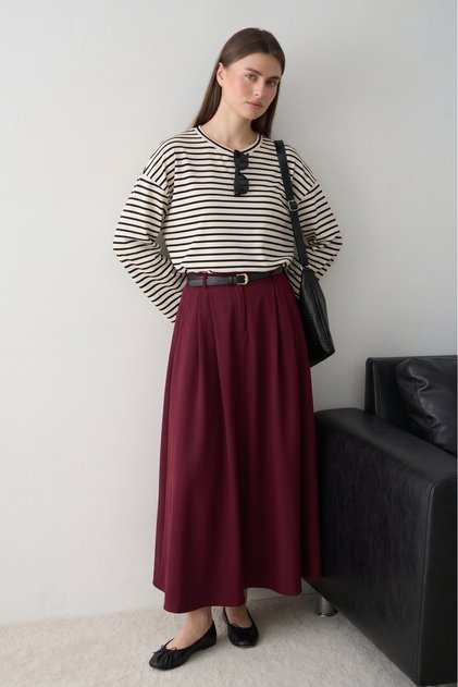 Burgundy premium college skirt