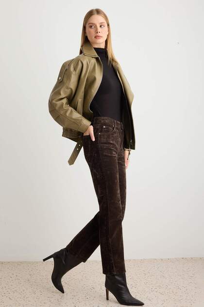 Haki Süet Görünümlü Normal Bel Straight Jeans TWOAW27JE00291