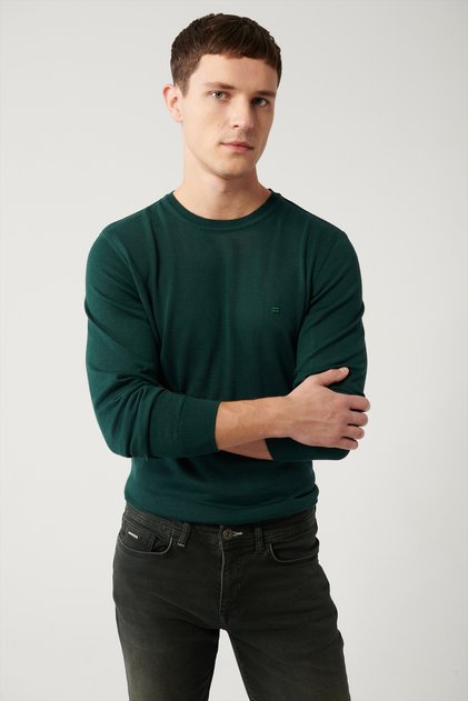 Men's Green Crew Neck Wool Knitwear Sweater B 005013