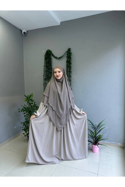 Ayrobin Dress and Long Soufflé 2-Piece Set