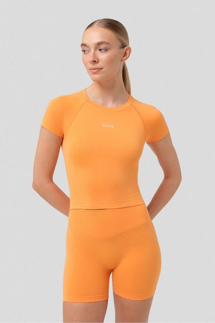 SoftHold™ Sırtı Baskı Detaylı Crop Tişört