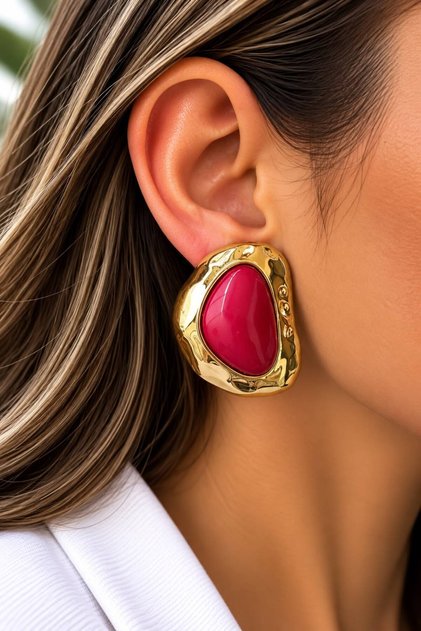 Women's Earrings with Burgundy Stone Plates