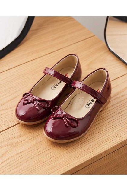 Girls' Orthopedic Ballet Flats with a mustache-shaped bow detail
