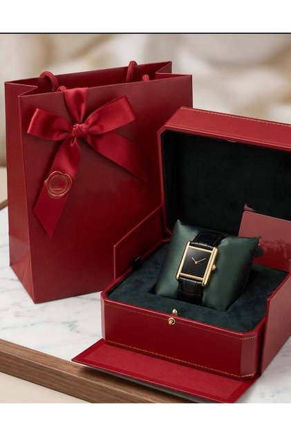 A Beautiful and Elegant Men's Watch