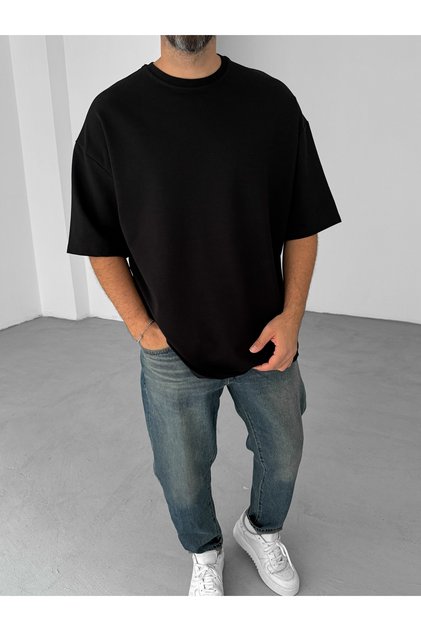 Black Straight Two Thread Basic T-Shirt By-060
