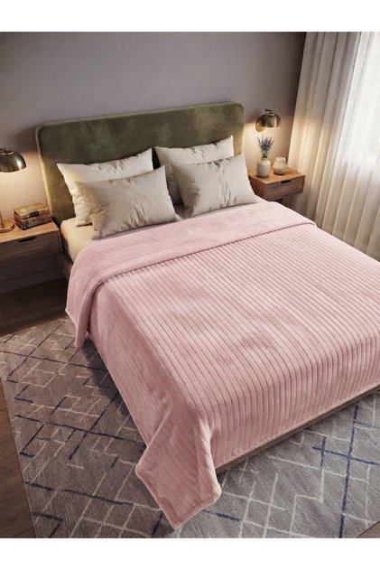Wellsoft Plush Double-Size Bedspread with Corded Fabric Stripes—Soft-Textured Blanket, 220 x 180 cm