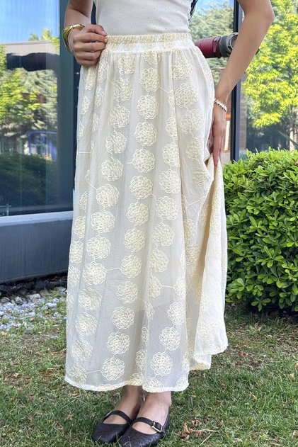 Women's Embroidered Skirt with Elastic Waist and Inner Lining
