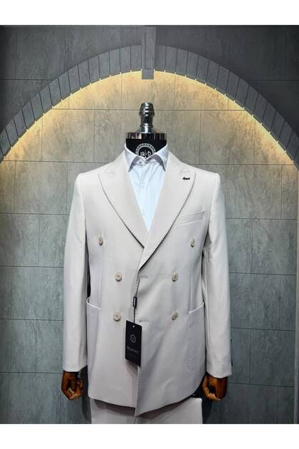 Classics Men's Slim Fit 6-Drop Pointed-Collar Double-Breasted Suit with Pockets and Polka Dots